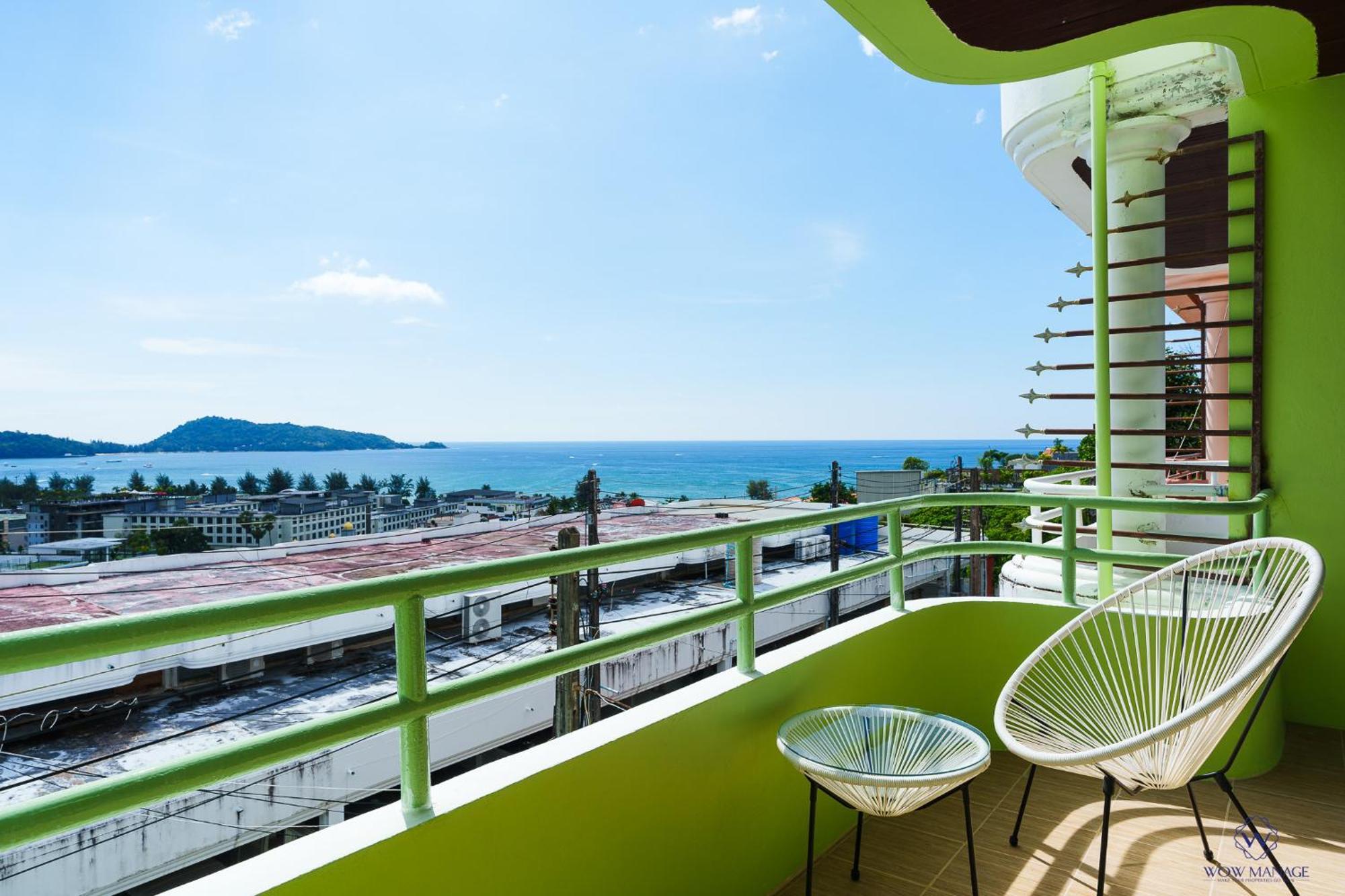 อพาร์ทเม้น Enjoy Sunset Rainbow Alley - Wow Townhouse At Hill Patong